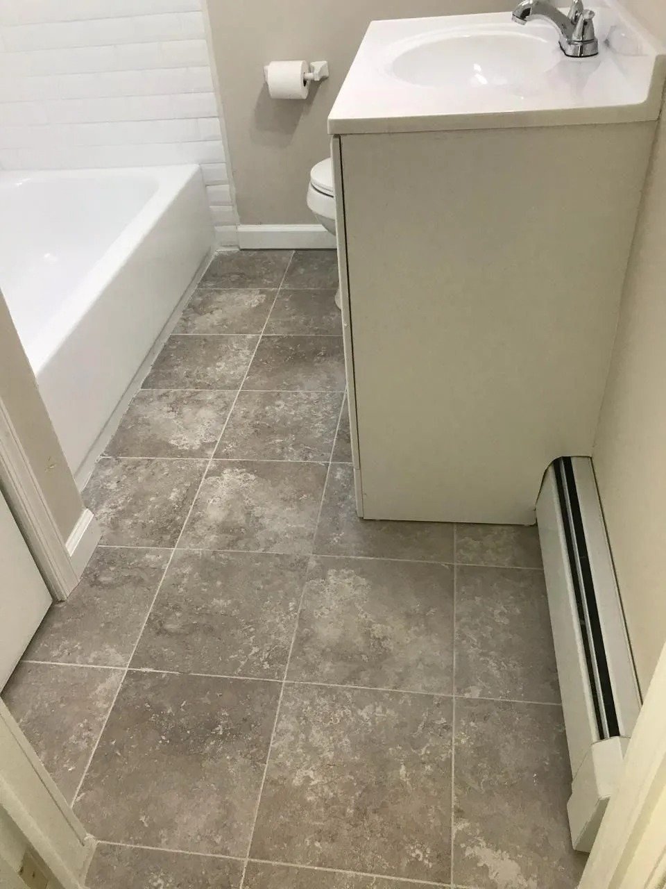 imgi_197_bathroom3-1920w